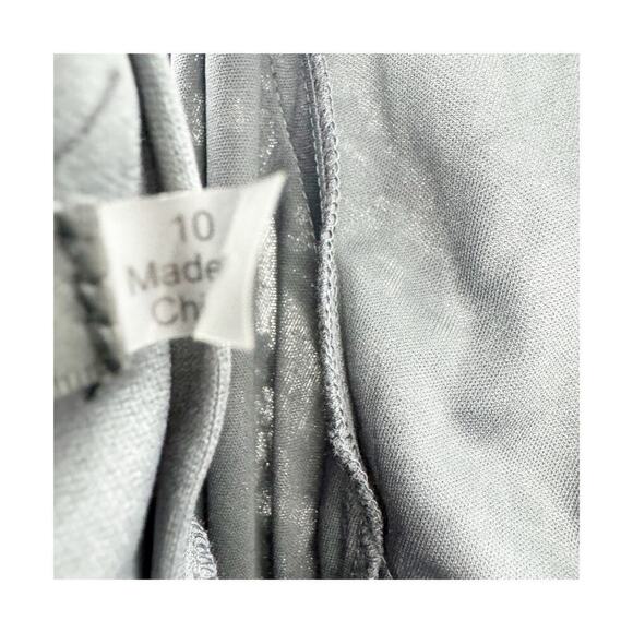 Marina Sheath Multi Tiered Lace Dress Sleeveless Gray Size 10 NWT - Picture 10 of 12